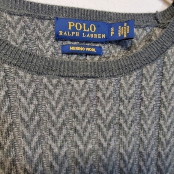 Ralph Lauren Merino Wool Chevron Print Pullover Sweater - Picture 2 of 4